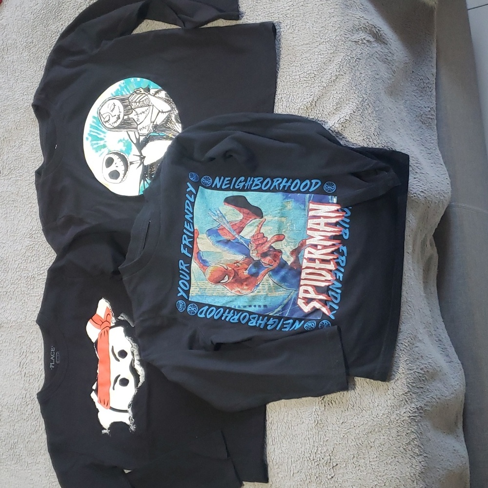 Boys shirts sz. Xs/S